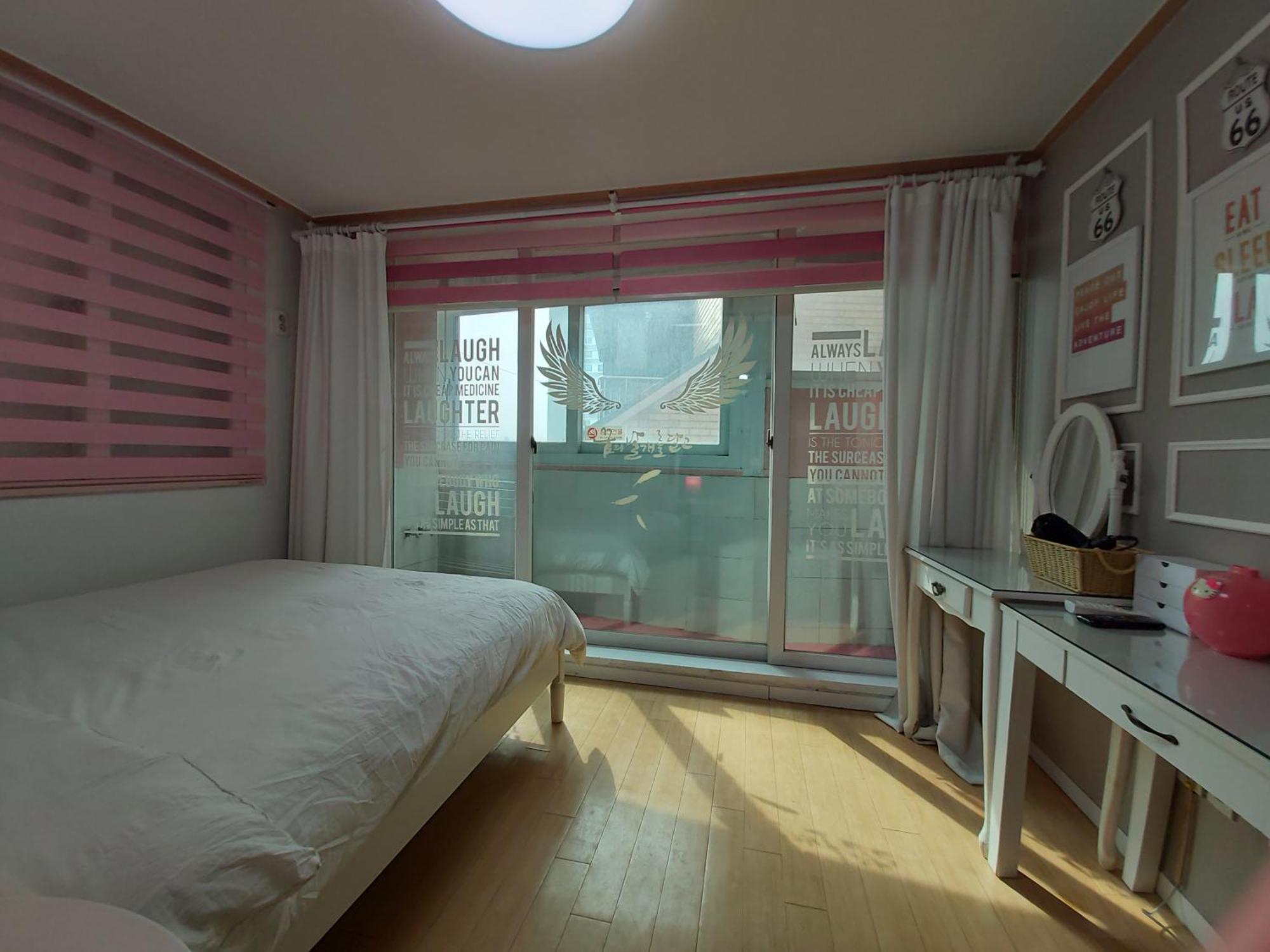 Han River Residence & Guesthouse Seul Exterior foto